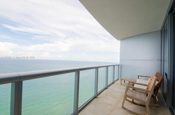 17001 COLLINS AVE #3804, SUNNY ISLES BEACH, FL 33160