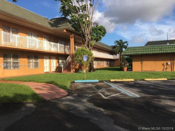 NEW WORLD CONDO APTS III