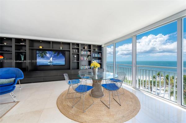 SANDS OF KEY BISCAYNE CON