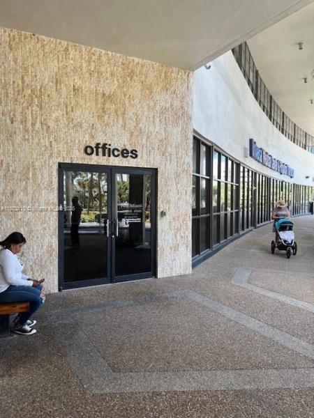 3800 S OCEAN DR #242, HOLLYWOOD, FL 33019