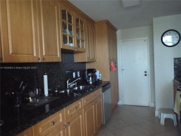 1890 S OCEAN DR #504, HALLANDALE BEACH, FL 33009