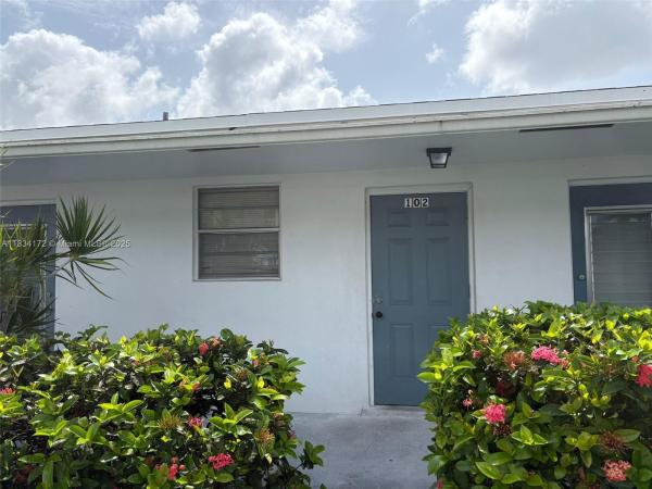 WINFIELD GARDENS SOUTH