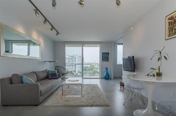BAYVIEW CONDO