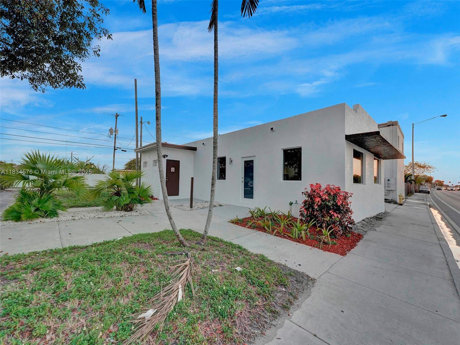 CARVER RANCHES - фото