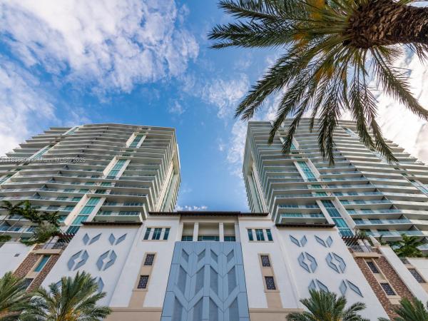 300 SUNNY ISLES BLVD #5-1605, SUNNY ISLES BEACH, FL 33160