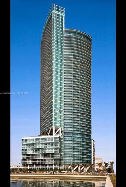 888 BISCAYNE BLVD #2702, MIAMI, FL 33132
