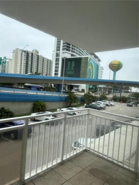 1801 S OCEAN DR #234, HALLANDALE BEACH, FL 33009