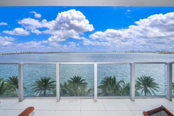 BISCAYNE BEACH CONDO
