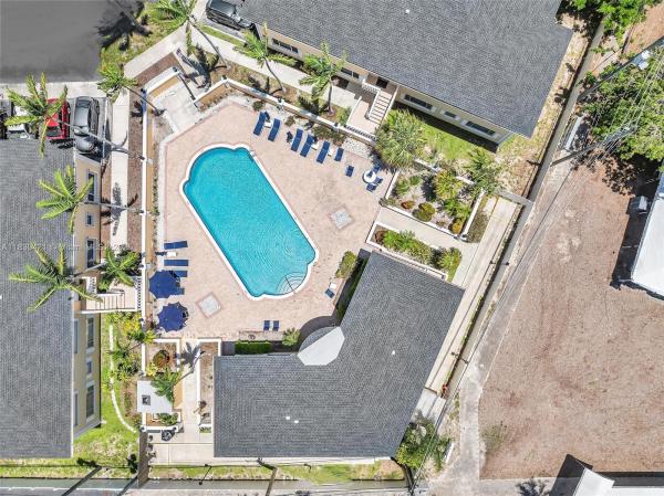 Imperial Point Gardens