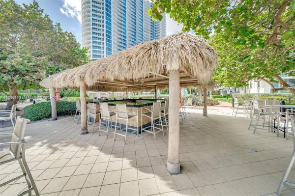 3001 S OCEAN DR #545, HOLLYWOOD, FL 33019