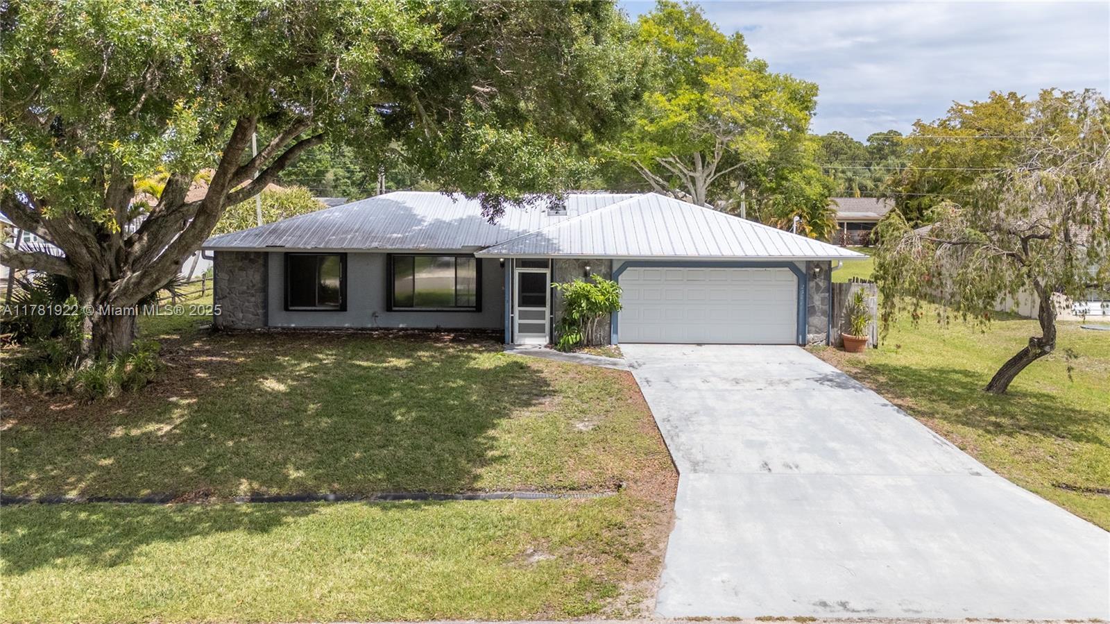 PORT ST LUCIE SECTION 30 - фото