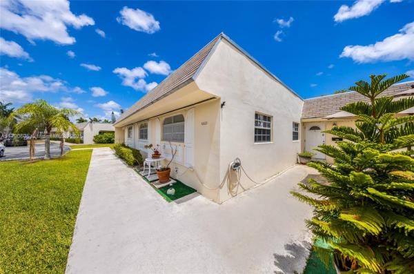 Green Hills Park West