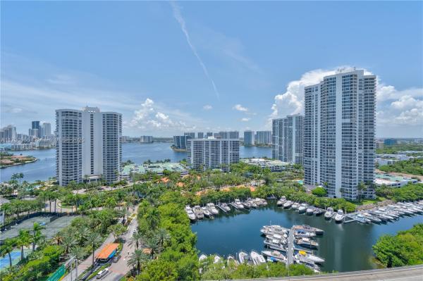 THE PARC AT TURNBERRY