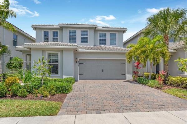 PARKVIEW AT HILLCREST