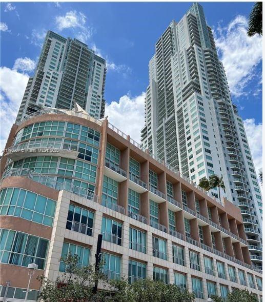 253 NE 2ND ST #2408, MIAMI, FL 33132