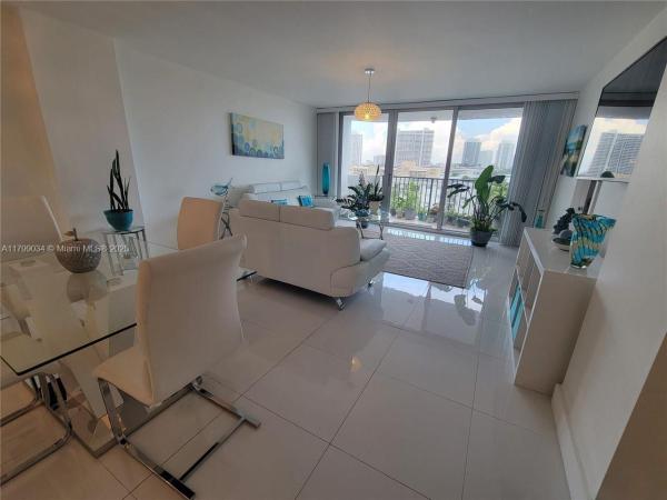 CORAL ISLE EAST CONDO