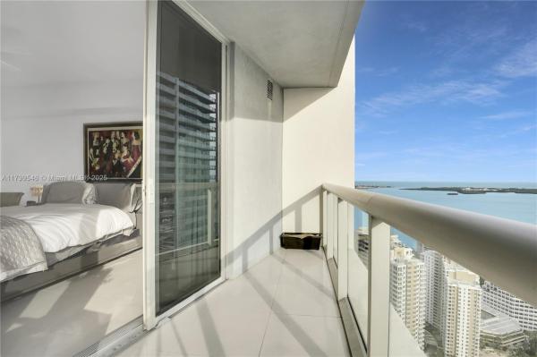 Icon Brickell Tower I