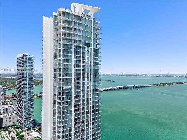BISCAYNE BEACH CONDO