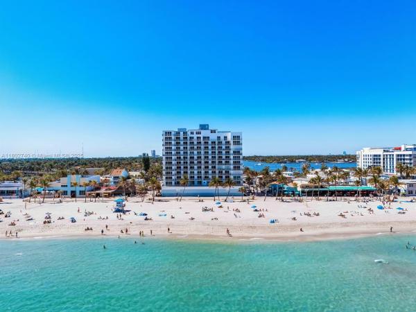 EDGEWATER BEACH TOWERS