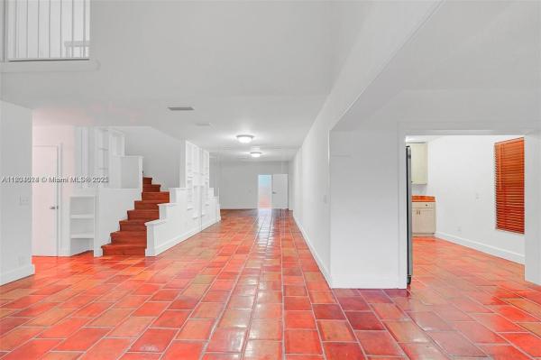 MARINER VILLAGE TH CONDO