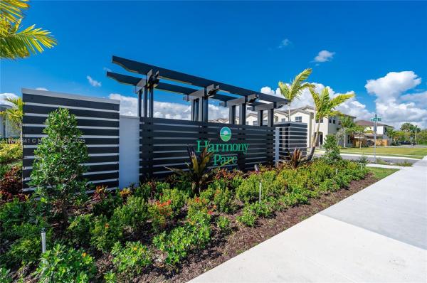 Harmony Parc by Lennar