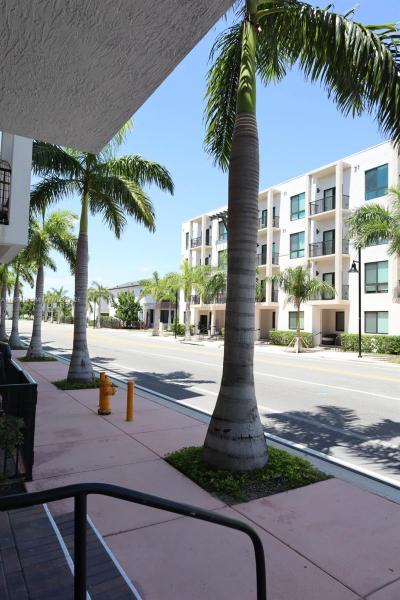 URBANA AT THE RESIDENCES