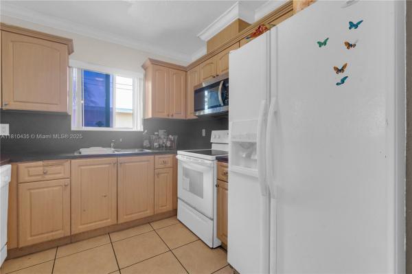 IRONS MANOR 5TH ADDN