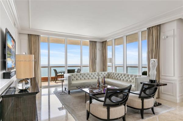 17875 COLLINS AVE #1706, SUNNY ISLES BEACH, FL 33160