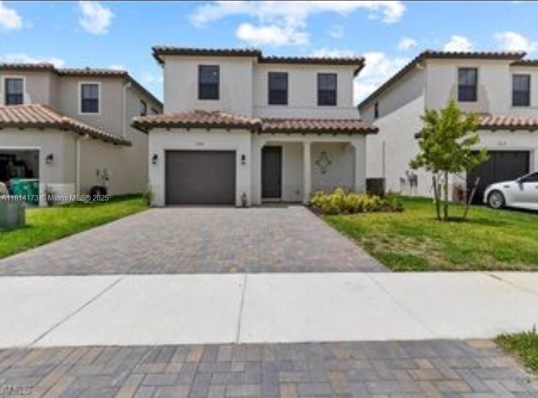 SILVERWOOD AT AVE MARIA - фото