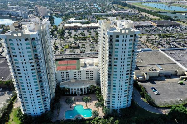 1755 E HALLANDALE BEACH BLVD #207E, HALLANDALE BEACH, FL 33009