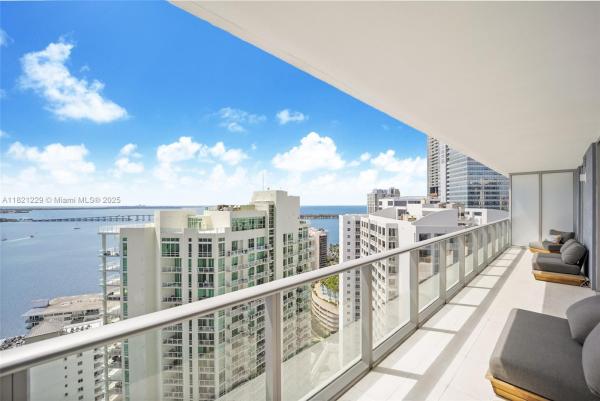 BRICKELLHOUSE CONDO