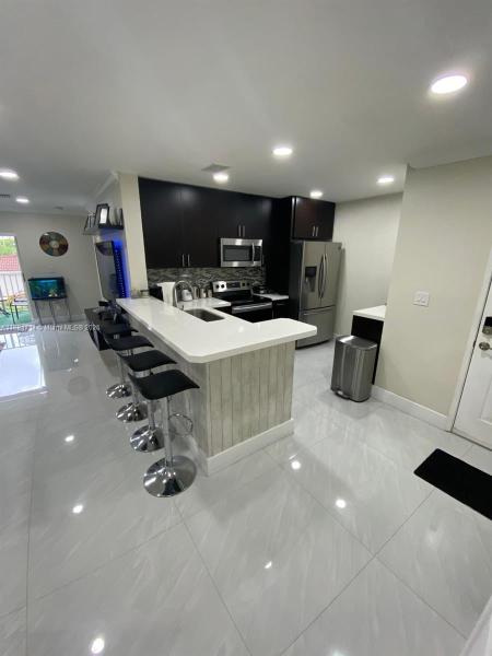 VILLA DORAL CONDO NO 2