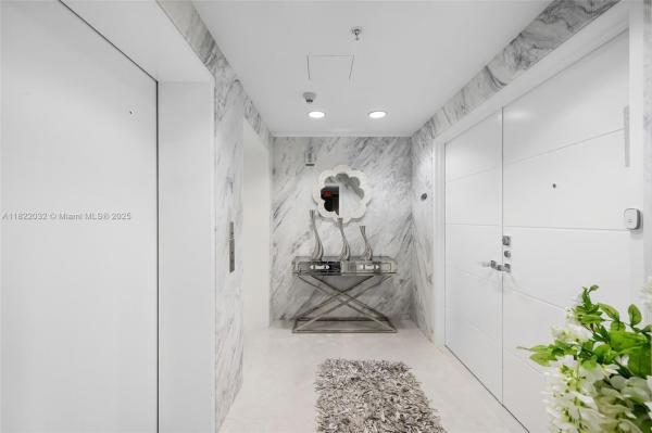 18201 COLLINS AVE 5306 #5306, SUNNY ISLES BEACH, FL 33160