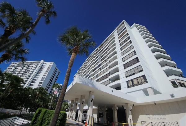 500 THREE ISLANDS BLVD #120, HALLANDALE BEACH, FL 33009