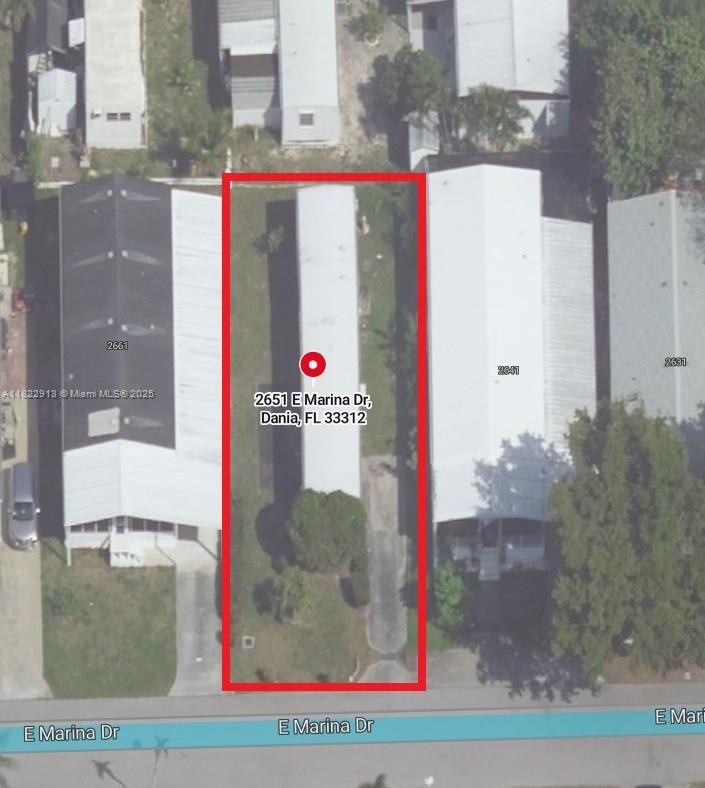 RAVENSWOOD ESTATES & MARI - фото