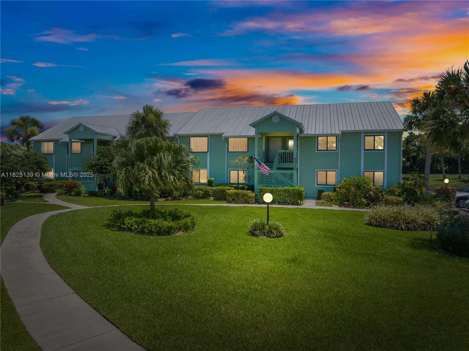 Pelican Pointe-Seb - фото