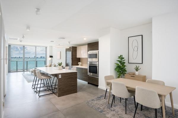 460 NE 28TH ST #805, MIAMI, FL 33137