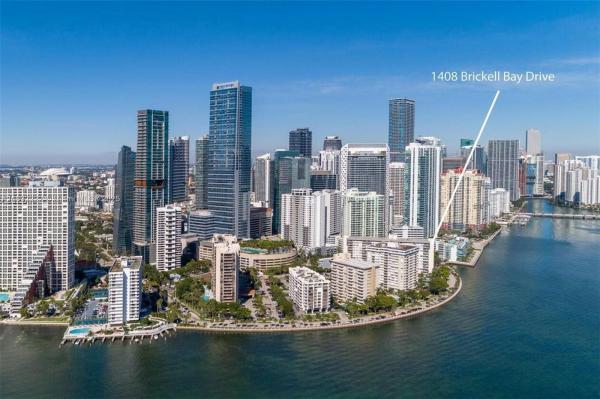 BRICKELL BAY TOWER CONDO