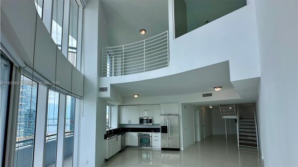 INFINITY AT BRICKELL COND