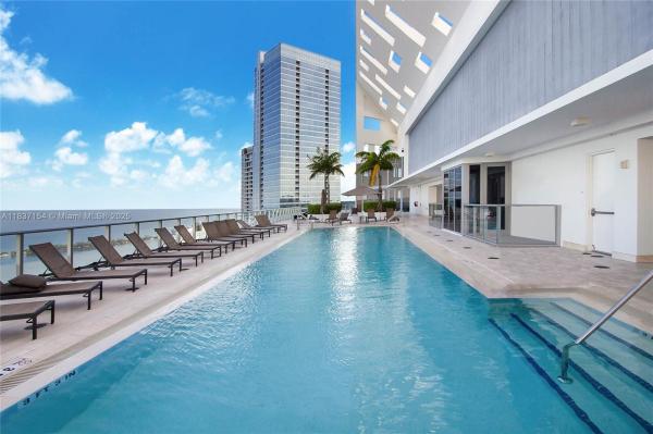 BRICKELLHOUSE CONDO