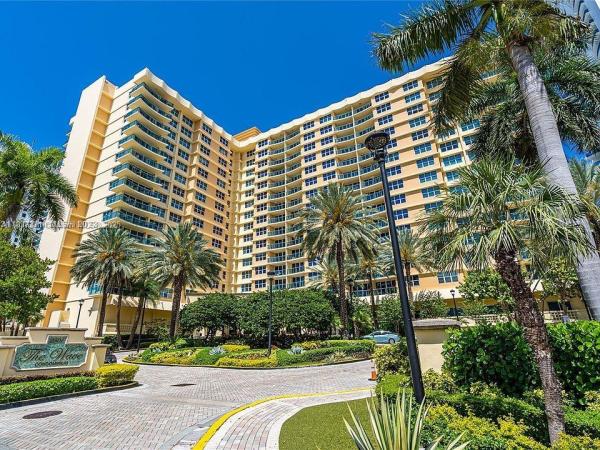 2501 S OCEAN DR #429, HOLLYWOOD, FL 33019