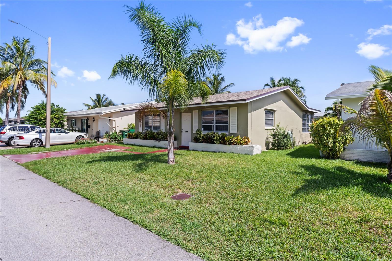 MAINLANDS OF TAMARAC LAKE - фото