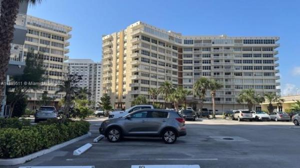 1801 S OCEAN DR #342, HALLANDALE BEACH, FL 33009