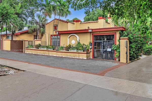 LAWRENCE ESTATES LAND COS