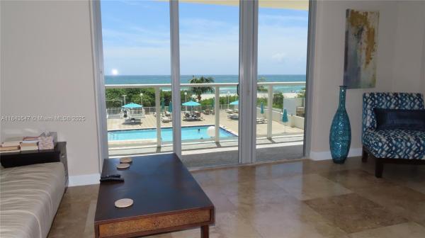 ARLEN BEACH CONDO