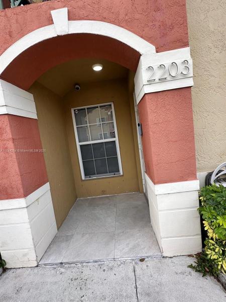 VISTA ALEGRE TOWNHOMES VI