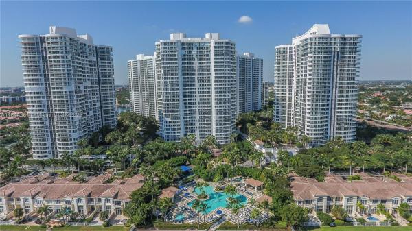 21150 POINT PL #406, AVENTURA, FL 33180