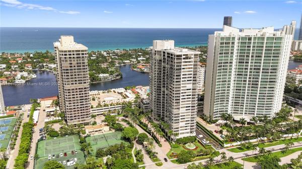 20185 E COUNTRY CLUB DR #502, AVENTURA, FL 33180