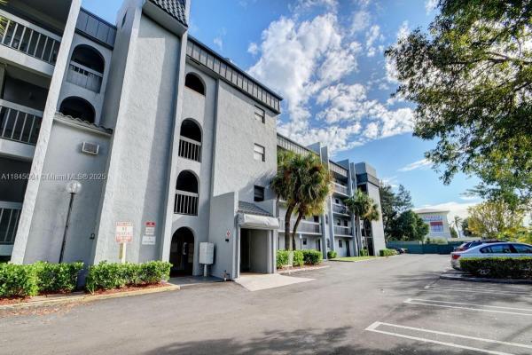 PRESIDENTIAL GOLFVIEW CON