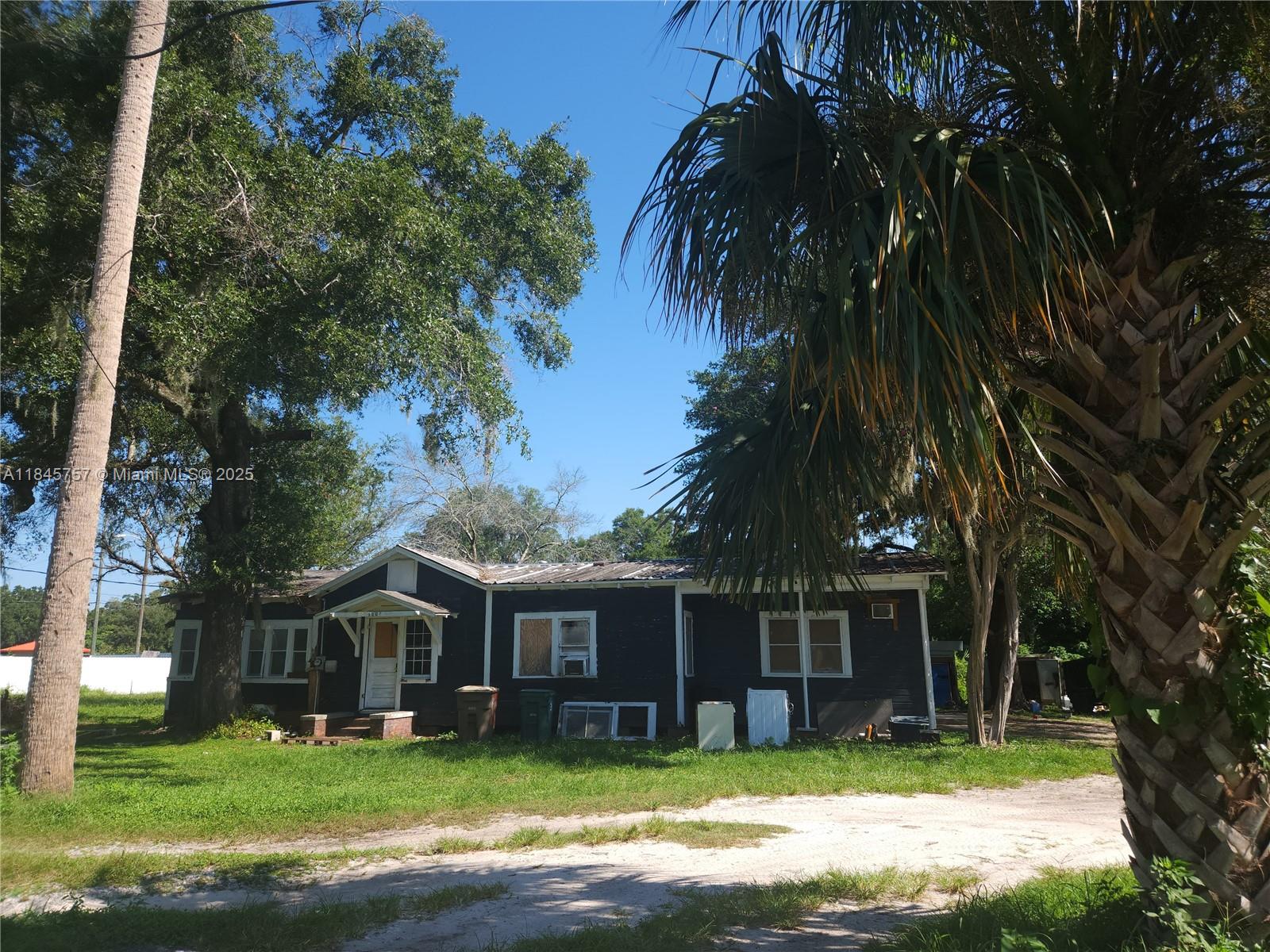 Multi Family - фото